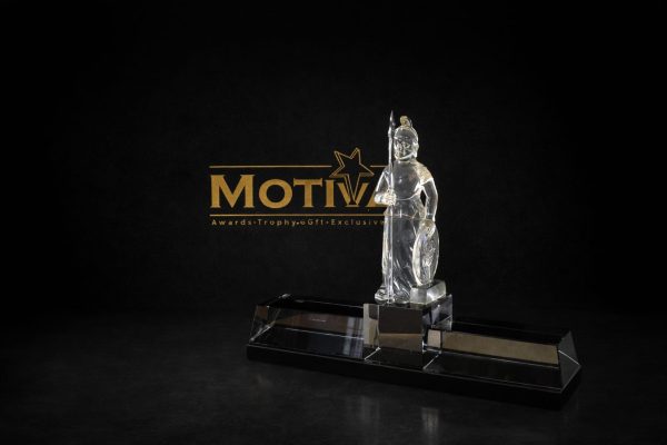 ESTATUILLA DE LA MINERVA CRISTAL K9